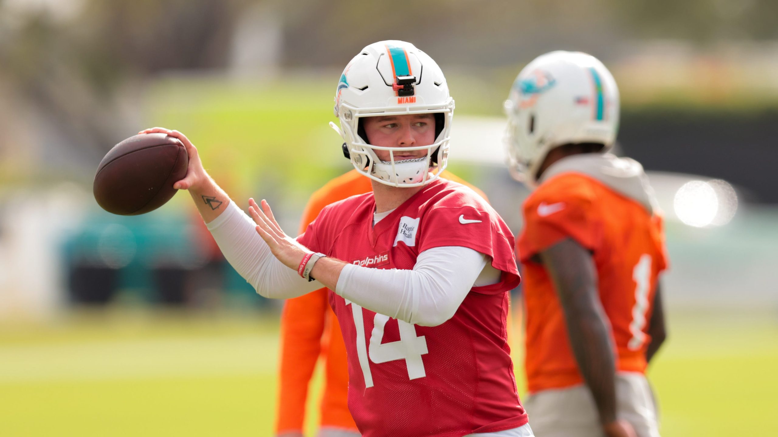 Tua Tagovailoa praises Miami Dolphins rookie Quinn Ewers: ‘balling.’
