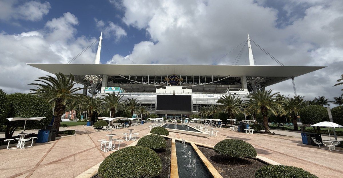 NFL 2025 Monday Night Football Week 4: How to watch, stream Jets vs. Dolphins